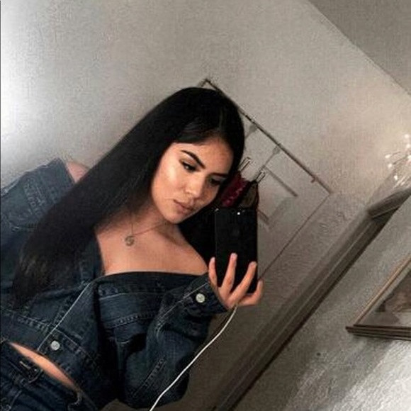 Meet your Posher, Marlen - Picture 1 of 1